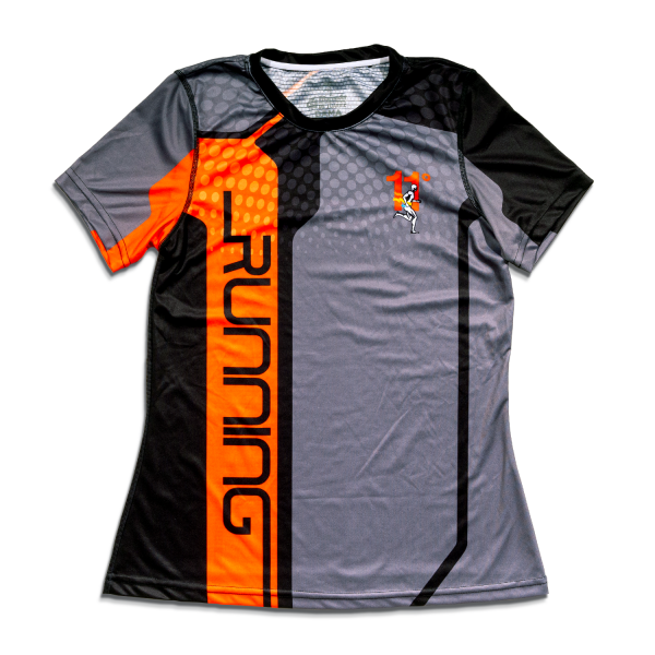 Playera de manga corta para dama de la onceava edición del maratón. Gris con detalles en naranja
