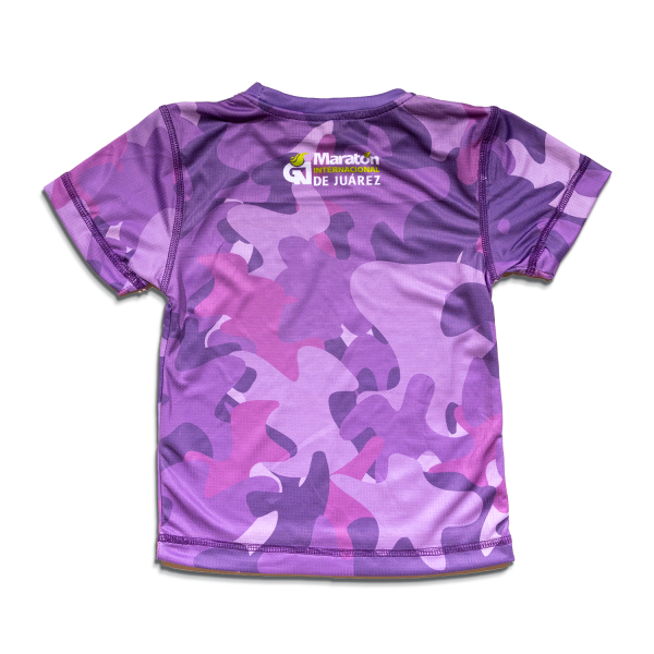 Playera infantil unisex, morada con estampado militar