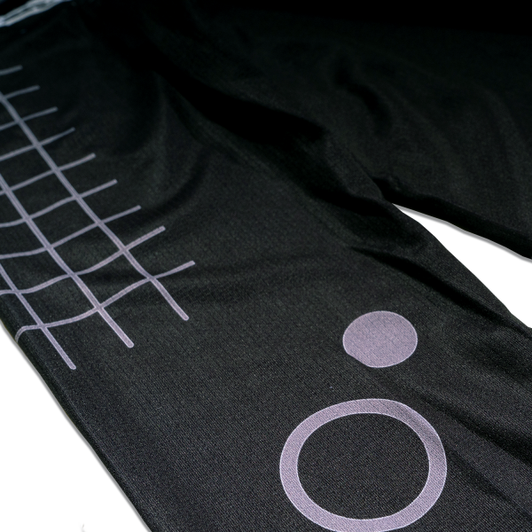 Playera Manga Larga Blanco y negro para caballero