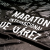 Playera de tirantes para caballero del maratón. Color negro y diseño en gris