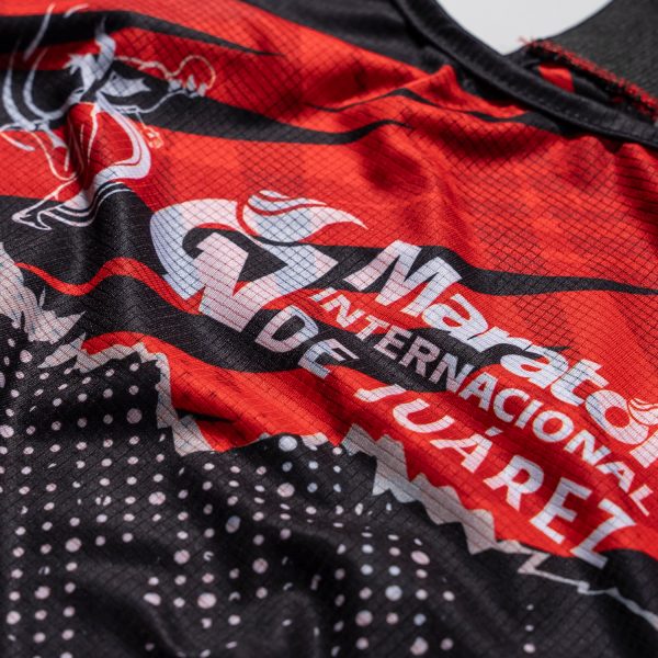 Tirantera para dama en color negro con rojo